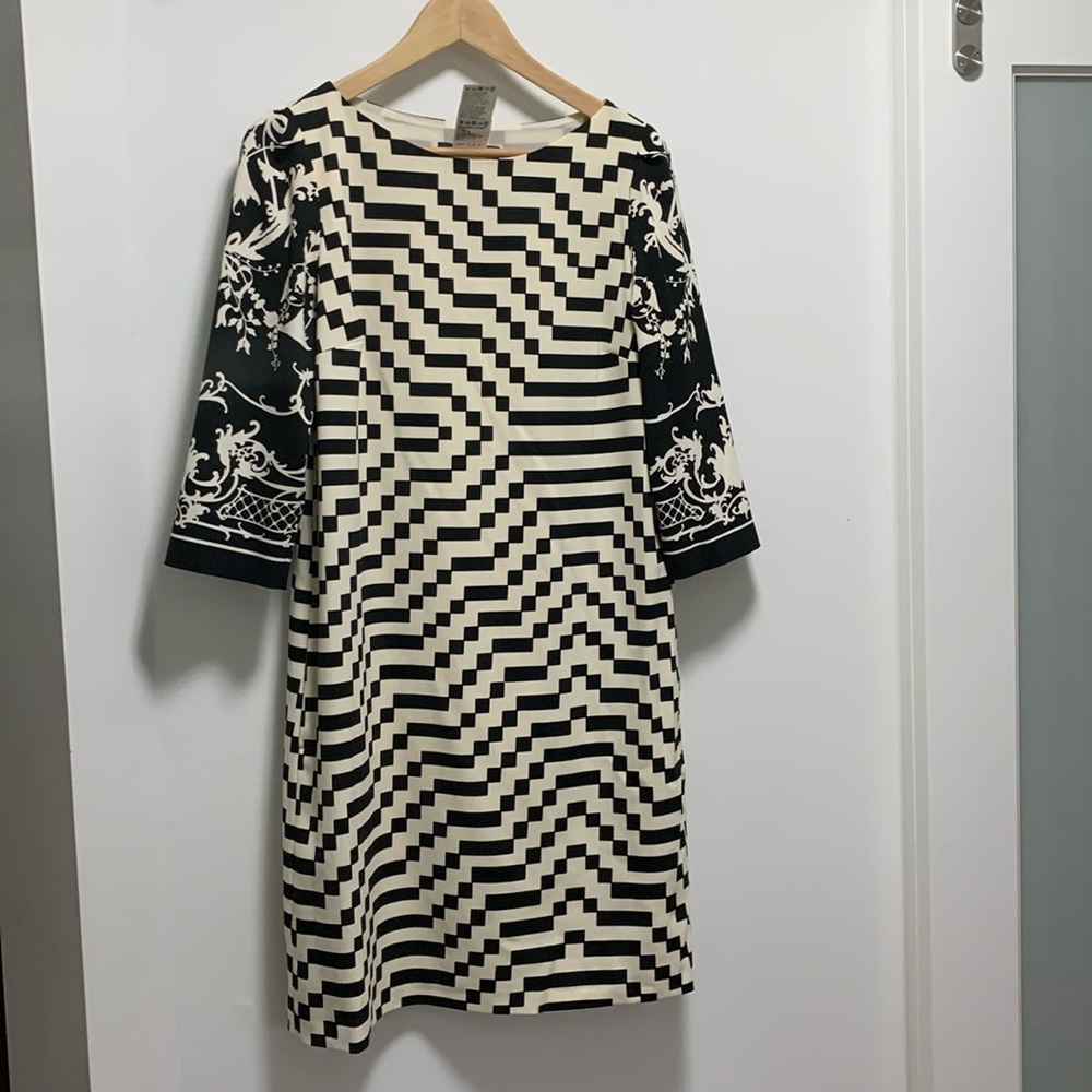 Weekend by Max Mara black and white dress